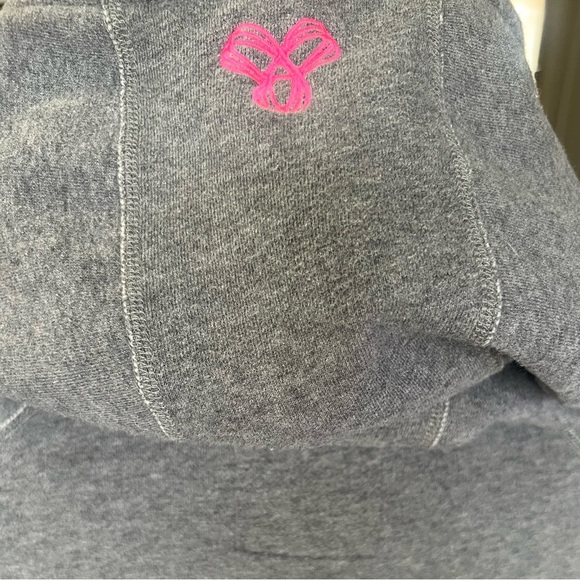 TNA Aritzia Gray Hoodie. Size X-Large - Picture 6 of 7